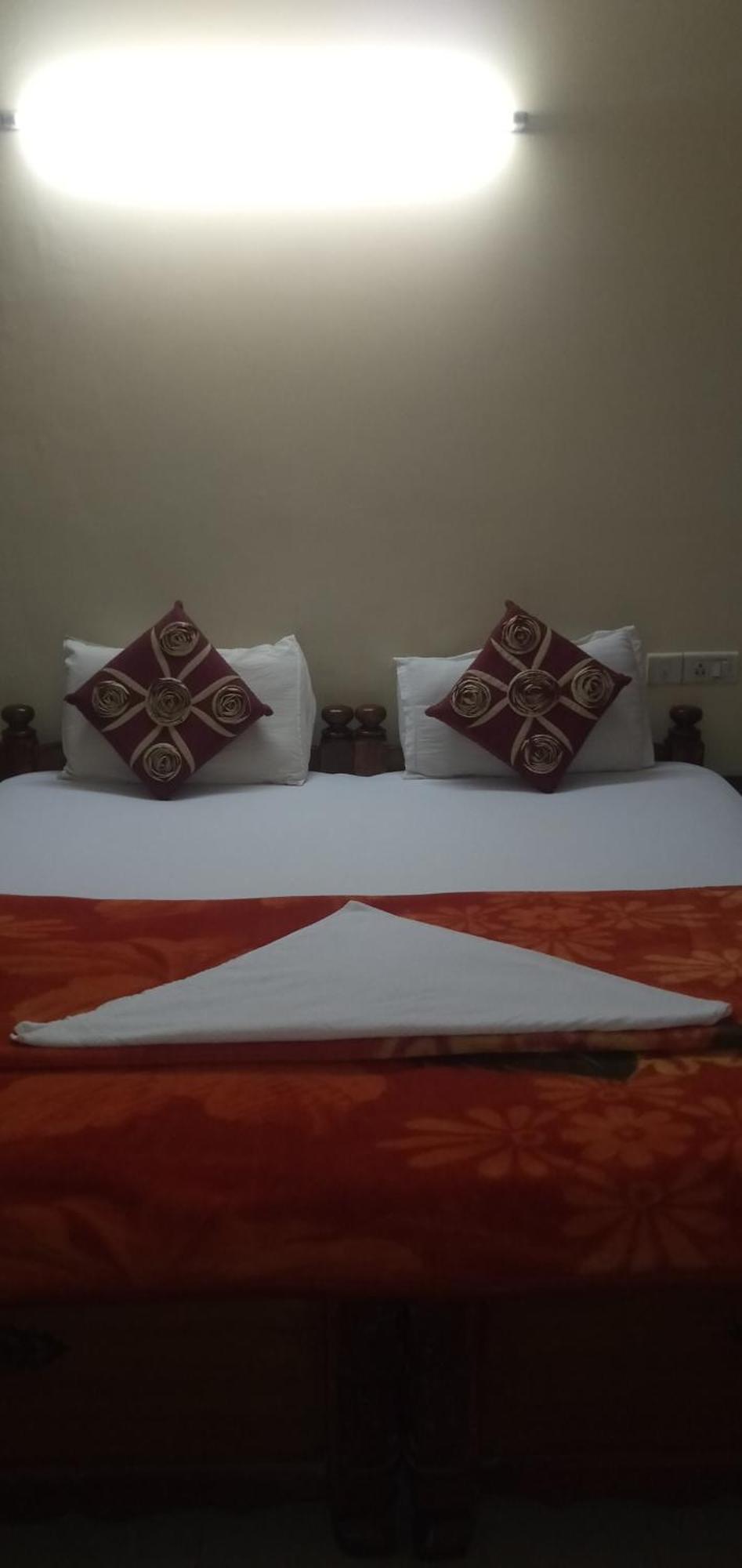 Brookside Service Apartment